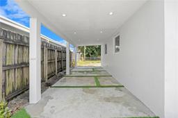 Picture of 5300 NW 181St Ter, Miami Gardens, FL 33055