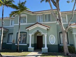 Picture of 2869 SE 15Th Rd # 70, Homestead, FL 33035