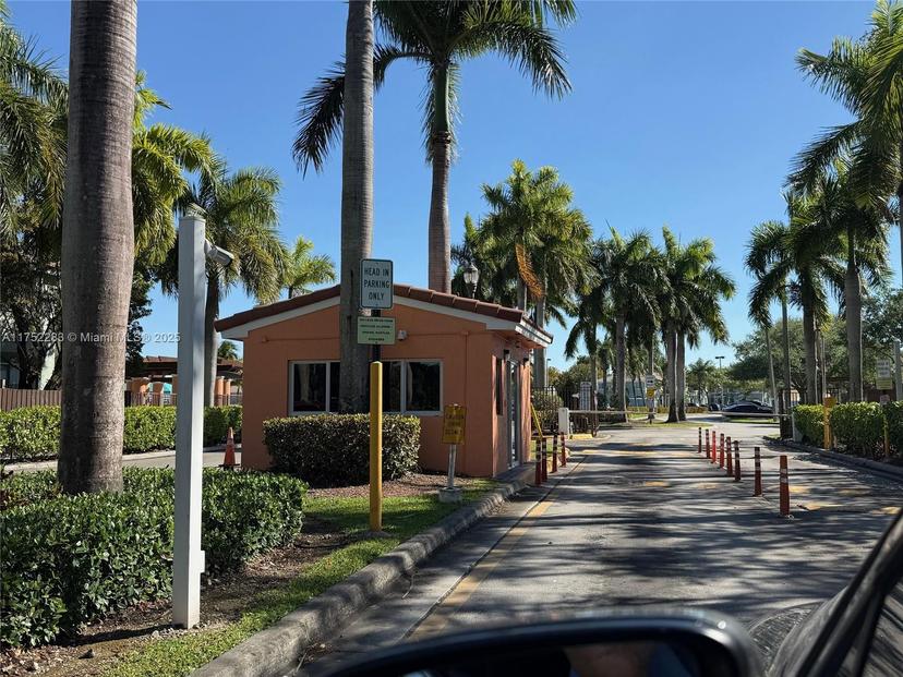Picture of 2869 SE 15Th Rd # 70, Homestead FL 33035