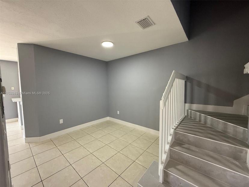 Picture of 2869 SE 15Th Rd # 70, Homestead FL 33035