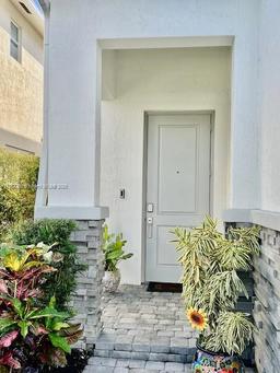 Picture of 1110 Verde Ct, Deerfield Beach, FL 33064