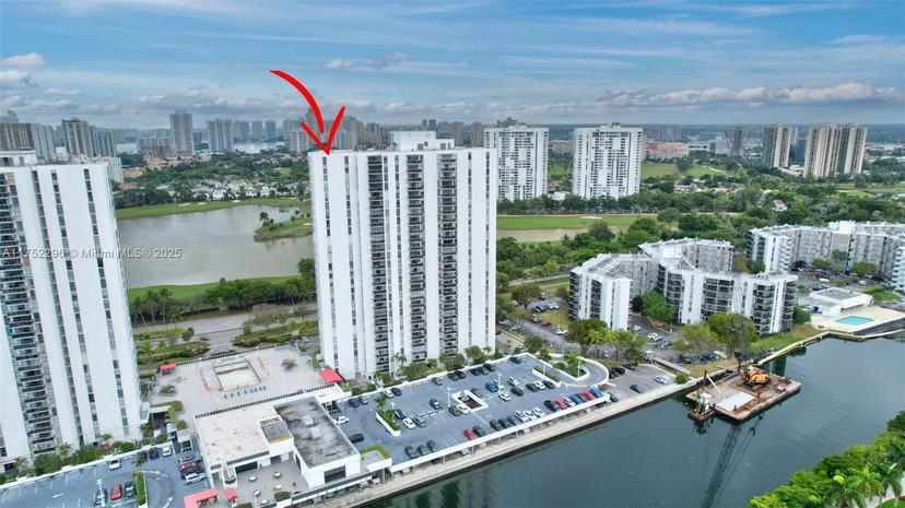 Picture of 3625 N Country Club Dr # 1903, Aventura FL 33180