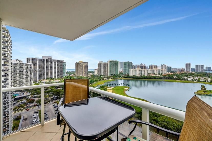 Picture of 3625 N Country Club Dr # 1903, Aventura FL 33180