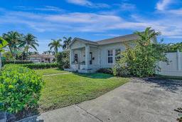 Picture of 8900 Harding Ave, Surfside, FL 33154