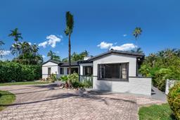Picture of 118 E 3Rd Ct, Miami Beach, FL 33139