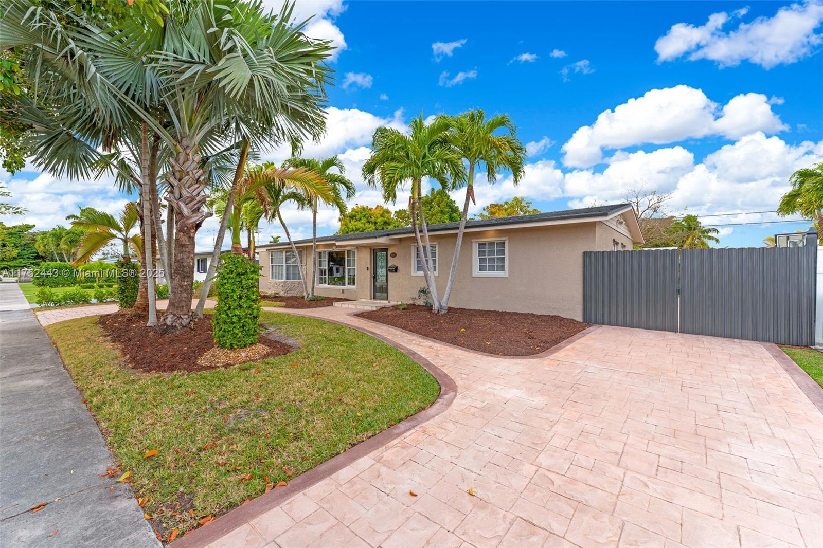Picture of 11091 SW 64 St, Miami, FL 33173