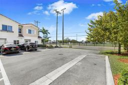 Picture of 2948 NW 180Th St # 2948, Miami Gardens, FL 33056