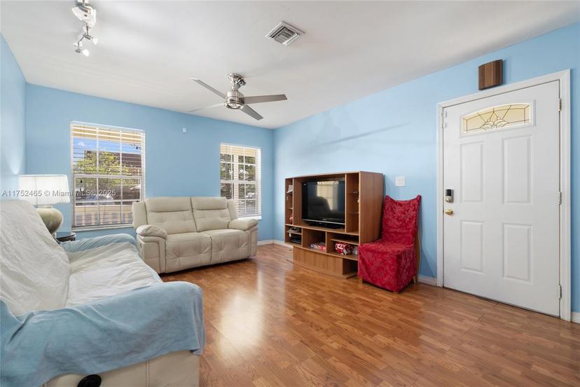 Picture of 11719 SW 113Th Ter, Miami FL 33186