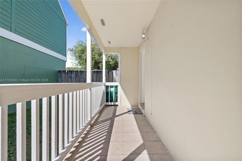 Picture of 11719 SW 113Th Ter, Miami FL 33186