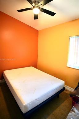Picture of 935 NE 33Rd Ter # 202, Homestead, FL 33033