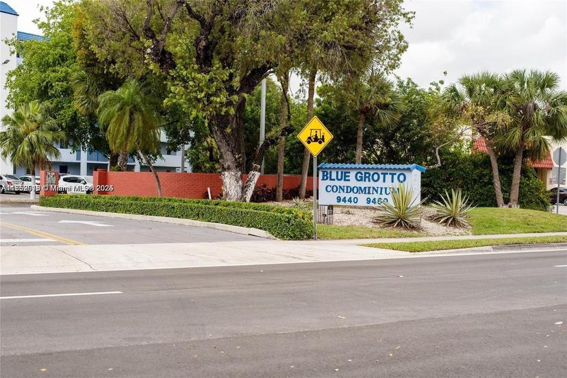 Picture of 9460 Fontainebleau Blvd # 132, Miami FL 33172