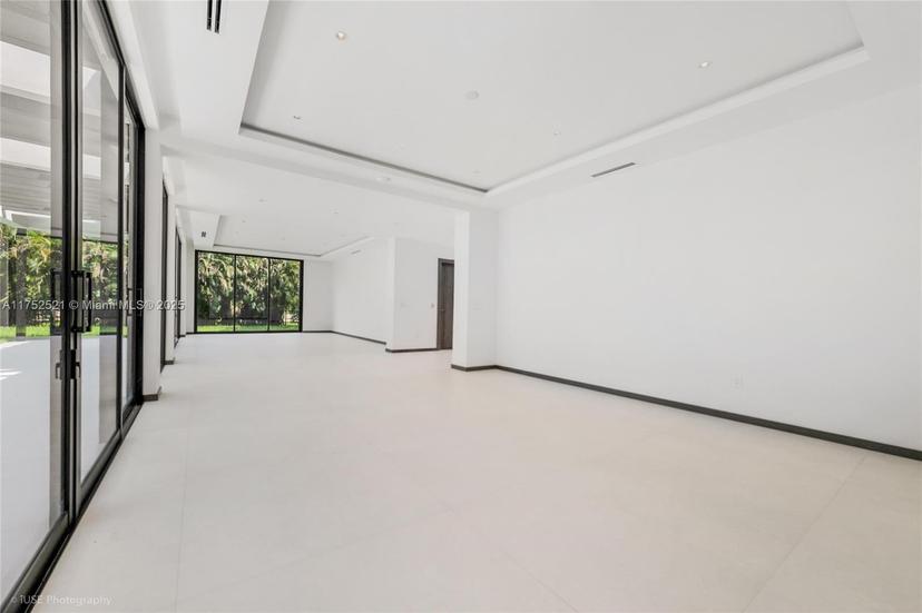 Picture of 8000 SW 62 Ct, Miami FL 33143