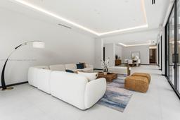 Picture of 8000 SW 62 Ct, Miami, FL 33143