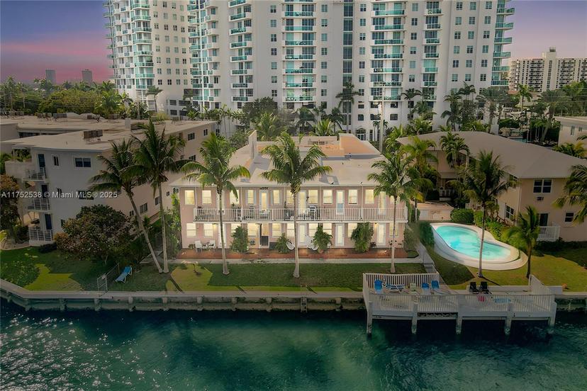 Picture of 7909 East Dr # 209, North Bay Village FL 33141