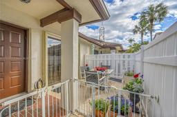 Picture of 3340 S Carambola Cir S # 0, Coconut Creek, FL 33066