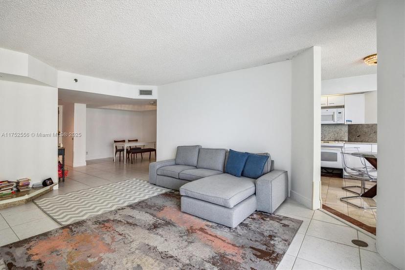 Picture of 16485 Collins Ave # 2035, Sunny Isles Beach FL 33160