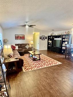 Picture of 685 SW 198Th Ter, Pembroke Pines, FL 33029
