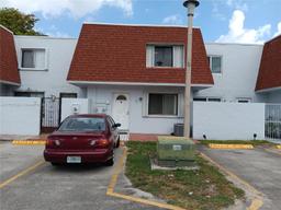 Picture of 10700 NW 7Th St # 6A, Miami, FL 33172