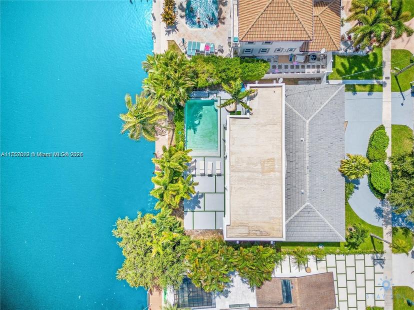 Picture of 2300 NE 48Ct, Lighthouse Point FL 33064