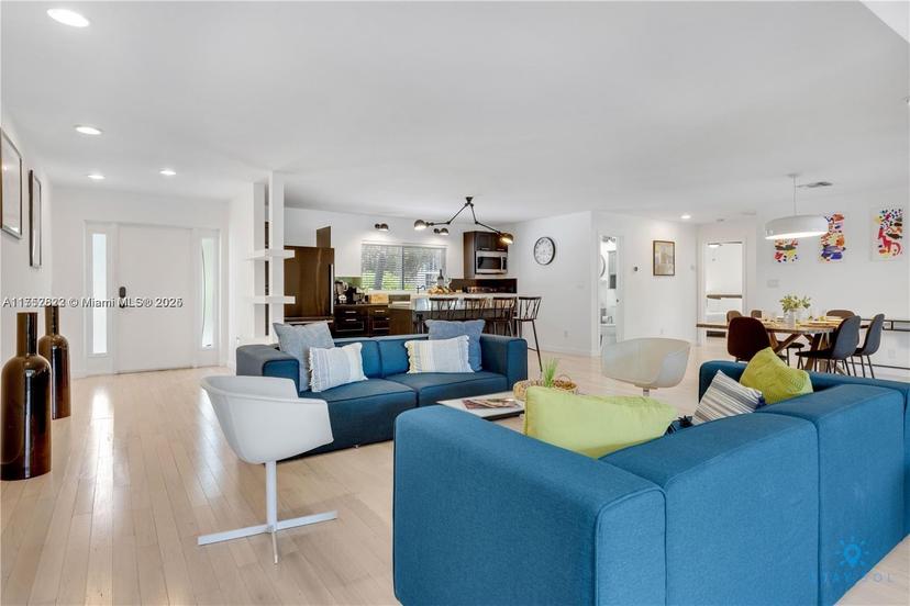 Picture of 2300 NE 48Ct, Lighthouse Point FL 33064