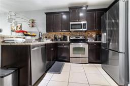 Picture of 9831 NW 88Th Ter, Doral, FL 33178