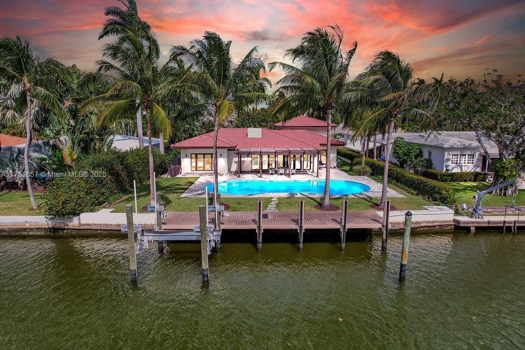 Picture of 928 Belle Meade Island Dr, Miami, FL 33138