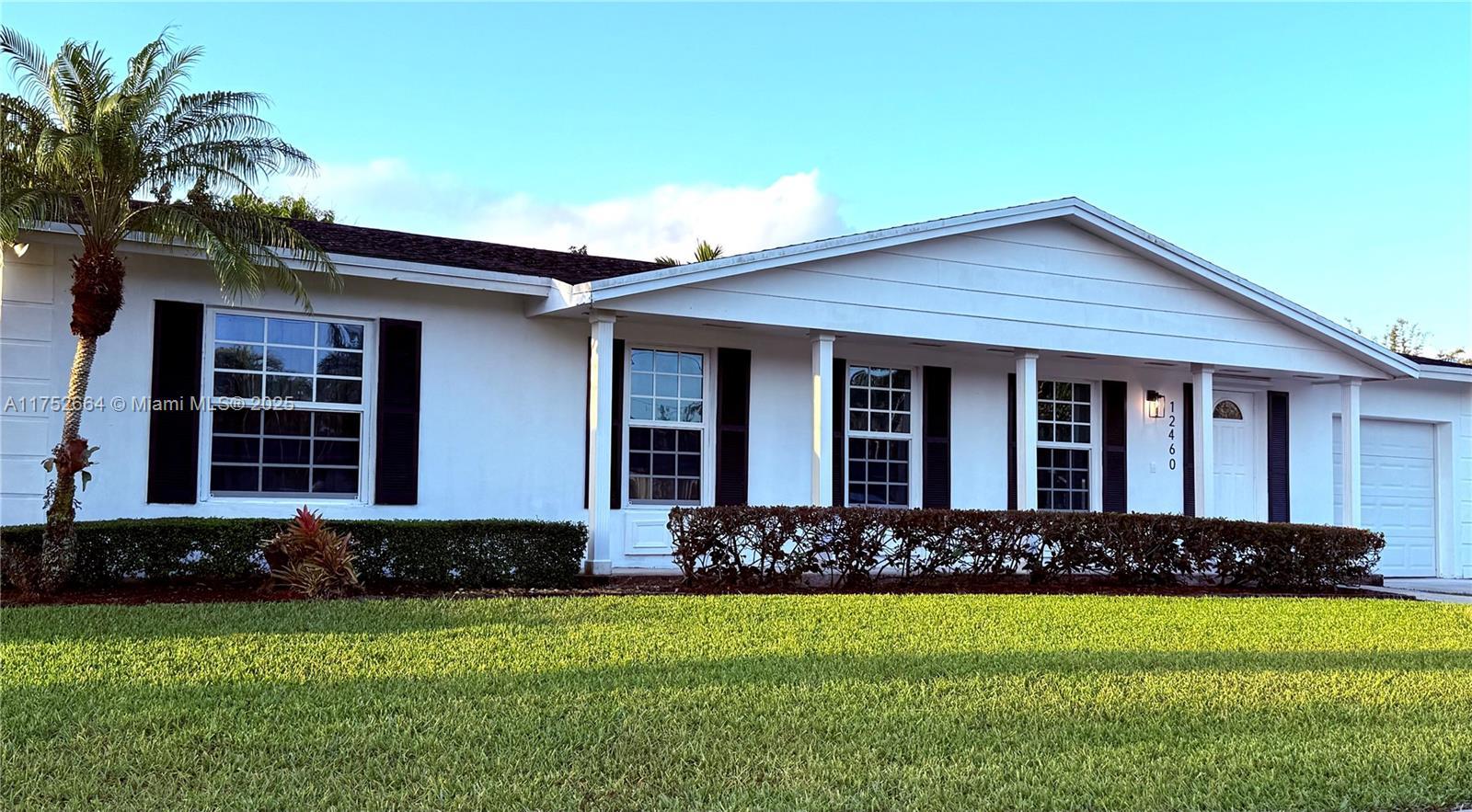 Picture of 12460 SW 104Th Ter, Miami, FL 33186