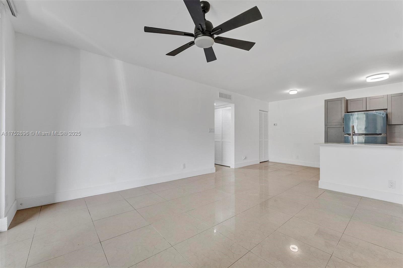 Picture of 851 Lyons Rd # 22105, Coconut Creek, FL 33063