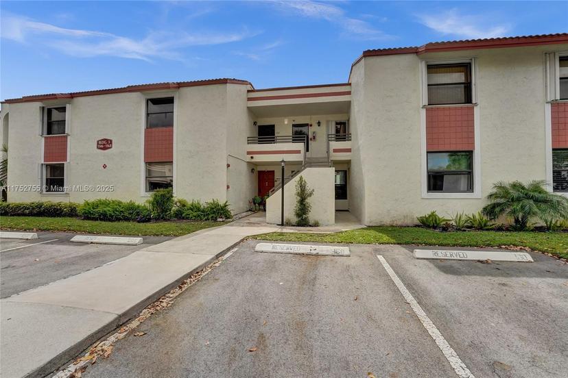 Picture of 1166 N Hiatus Rd # 1166, Pembroke Pines FL 33026