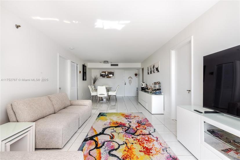 Picture of 210 174Th St # 807, Sunny Isles Beach FL 33160