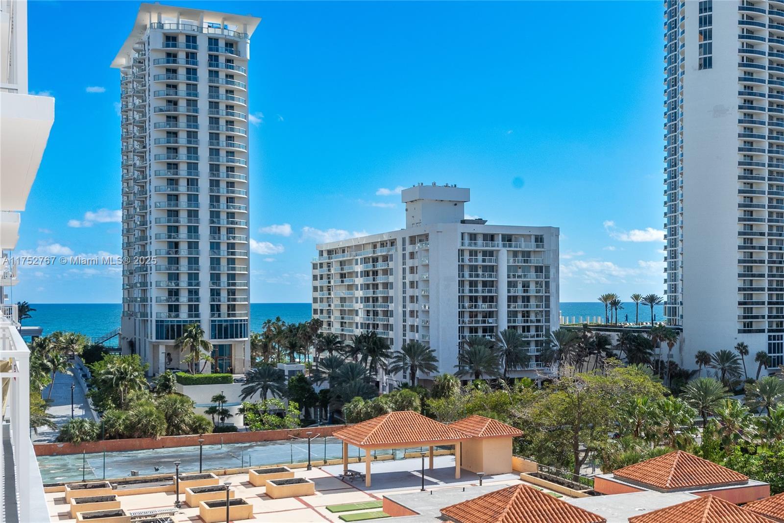 Picture of 210 174Th St # 807, Sunny Isles Beach, FL 33160