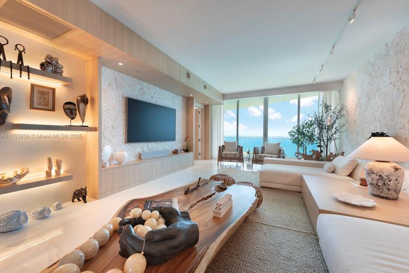 Picture of 16901 Collins Ave # 2703, Sunny Isles Beach FL 33160