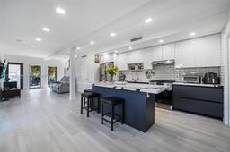 Picture of 2692 SW 31 Avenue, Miami, FL 33133