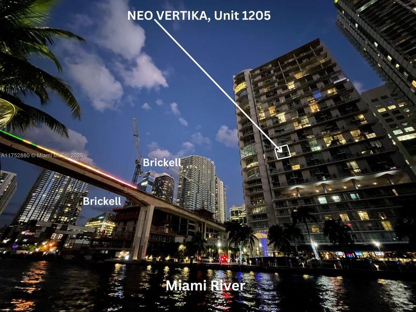 Picture of 690 SW 1St Ct # 1205, Miami FL 33130