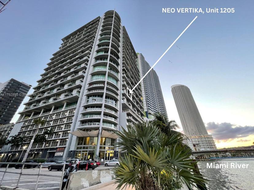 Picture of 690 SW 1St Ct # 1205, Miami FL 33130