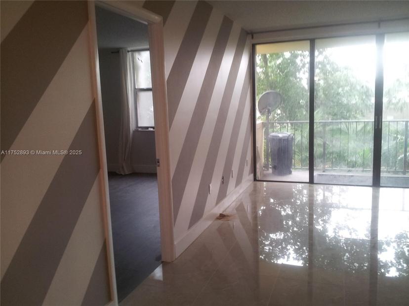 Picture of 1470 NE 123Rd St # A204, North Miami FL 33161