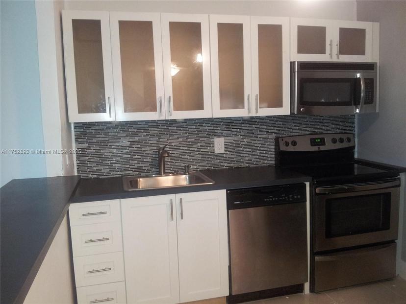Picture of 1470 NE 123Rd St # A204, North Miami FL 33161