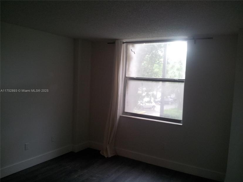 Picture of 1470 NE 123Rd St # A204, North Miami FL 33161