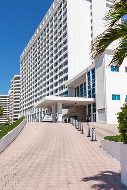 Picture of 5445 Collins Ave # 729, Miami Beach, FL 33140