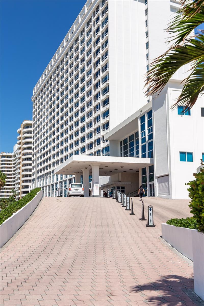Picture of 5445 Collins Ave # 729, Miami Beach FL 33140