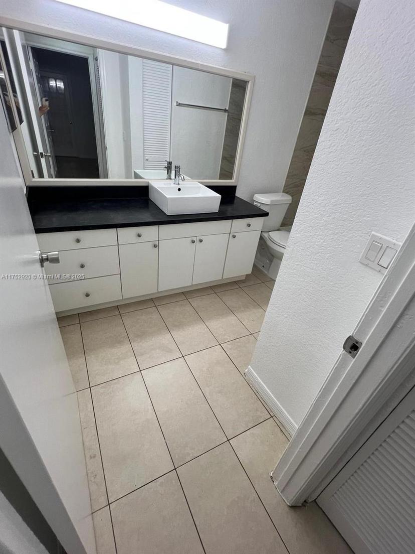 Picture of 3340 N Pinewalk Dr N # 1514, Margate FL 33063