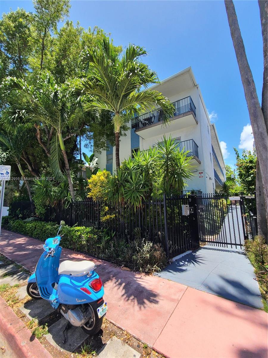 Picture of 750 Michigan Ave # 203, Miami Beach, FL 33139