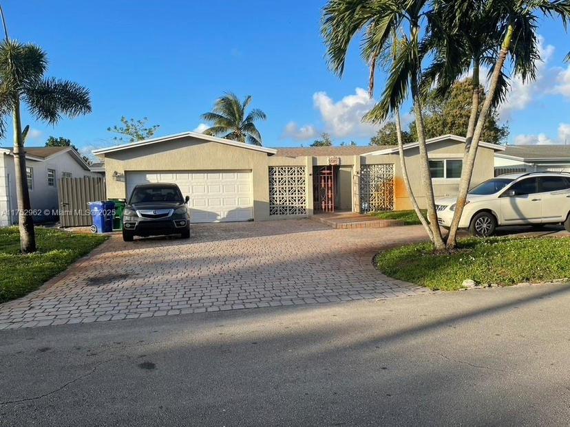 Picture of 7921 Dilido Blvd, Miramar FL 33023