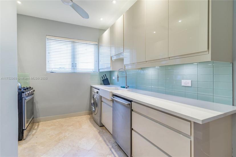 Picture of 735 11Th St # 3, Miami Beach FL 33139