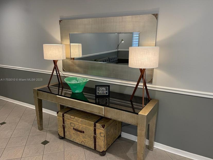 Picture of 2642 Collins Ave # 506, Miami Beach FL 33140