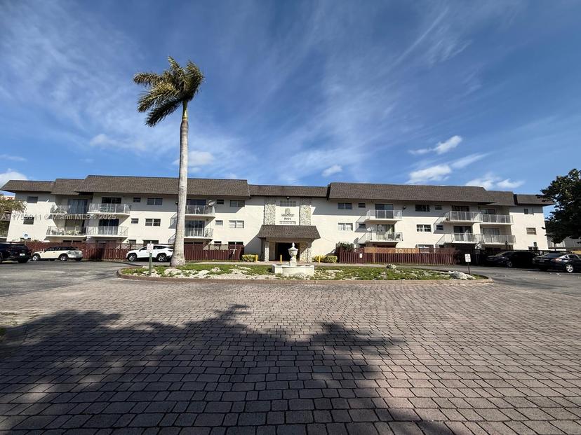 Picture of 8601 SW 94Th St # 125W, Miami FL 33156