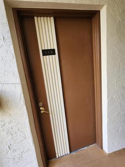 Picture of 8015 SW 107Th Ave # 119, Miami, FL 33173
