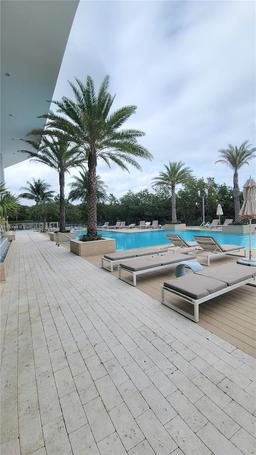 Picture of 16385 Biscayne Blvd # 1905, North Miami Beach, FL 33160