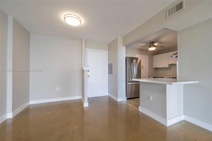 Picture of 2841 NE 163Rd St # 605, North Miami Beach FL 33160