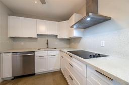 Picture of 2841 NE 163Rd St # 605, North Miami Beach, FL 33160